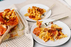 Hearty Pizza Noodle Bake