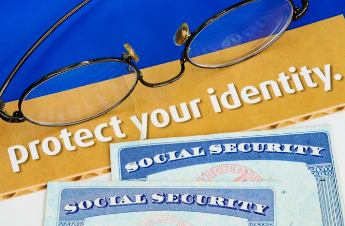 What is Identity Theft and How Does it Happen?-2