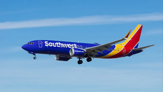 Travelers Furious Over Southwest's Latest Bag Policy Change - main