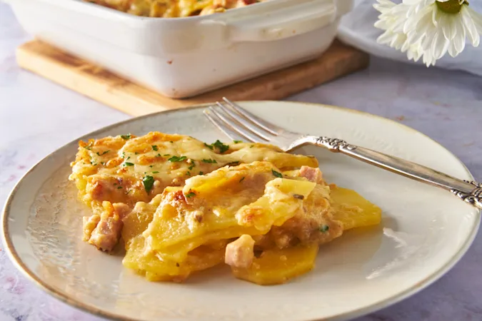 White Scalloped Potatoes 11