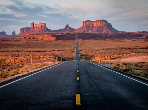 10 Iconic Movie Locations You Can Visit Today-1