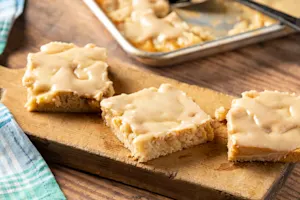 Caramel Apple Sheet Cake