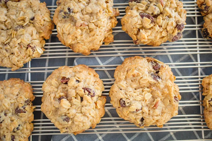 Raisin Pecan Oatmeal Cookies -6