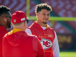 Pat Mahomes Smile