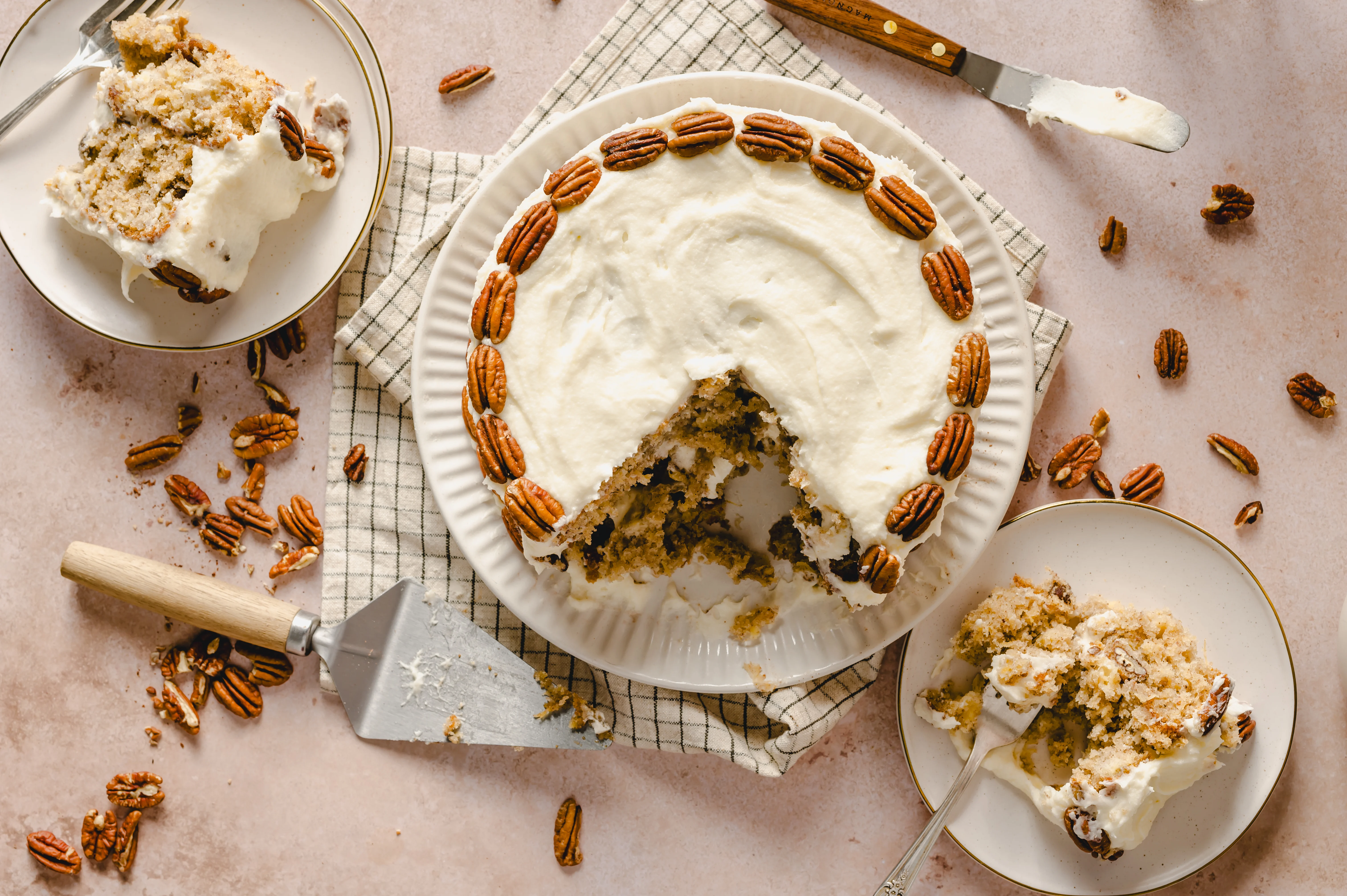 Momma's Hummingbird Cake | Command Cooking