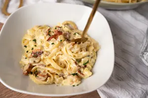 Family Fettuccine Carbonara