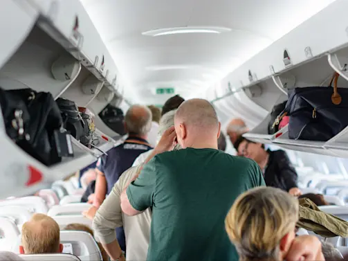 9 Free In-Flight Amenities You May Not Know About-1