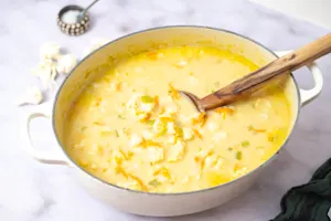 Yum Yum Cauliflower Soup