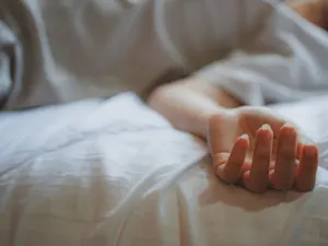 He Lived with Her Rotting Corpse for 20 Days—What He Told Police Was Even Stranger-1