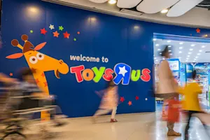 Stores From Your Childhood That Don't Exist Anymore-6