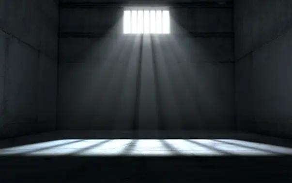 What's Daily Life Like for a Prisoner?-1