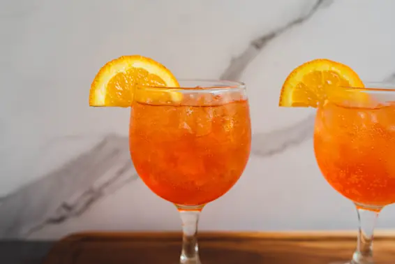 Aperol Spritz 4