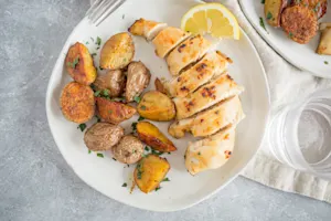 Garlic Chicken & Roasted Potatoes-3