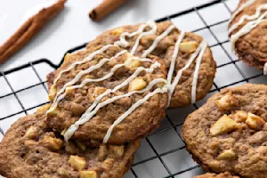 Martha Washington's Famous Apple Pie Cookies