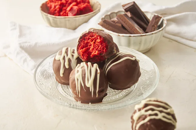 Red Velvet Cake Truffles