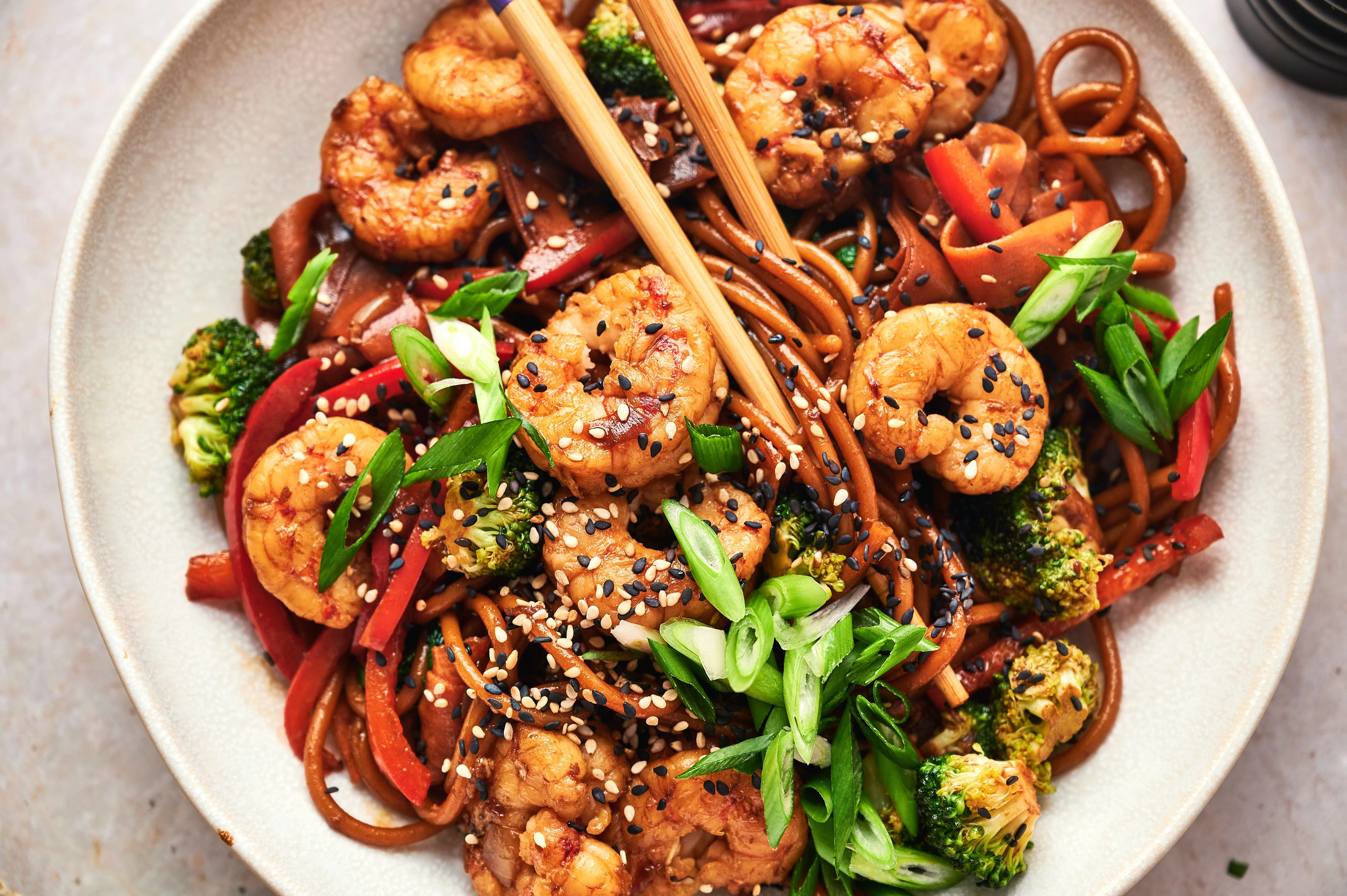 Simple Shrimp Lo Mein | Recipes Direct