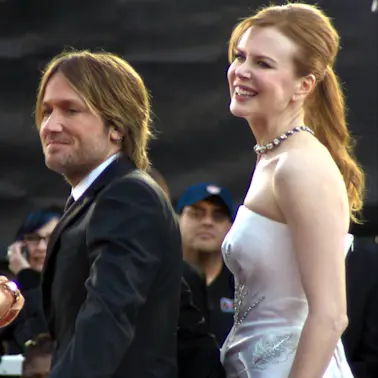A Valentine's Day Surprise for Kidman and Urban — But Not the Good Kind-1