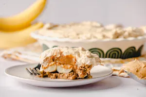 Peanut Butter Banoffee Pie