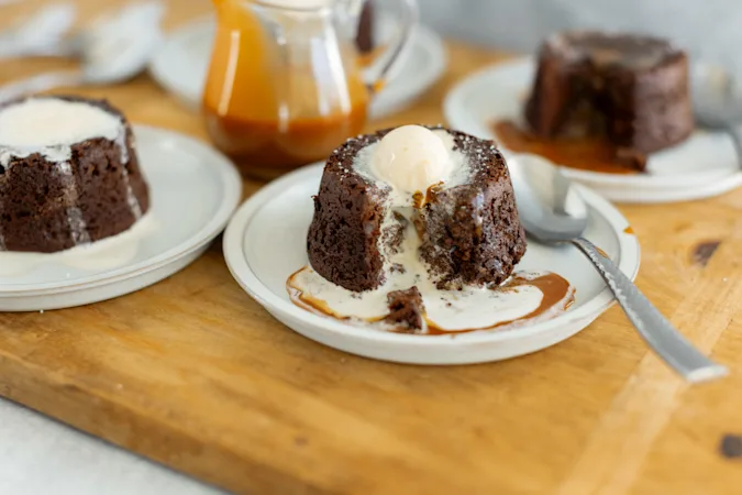 Heart Throb Cake-11