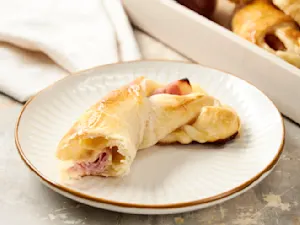 Simple Ham & Cheese Croissants