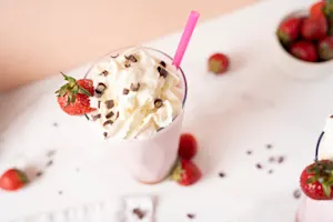 Best Strawberry Milkshake