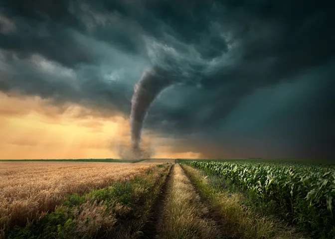 How to Stay Safe During a Tornado-3