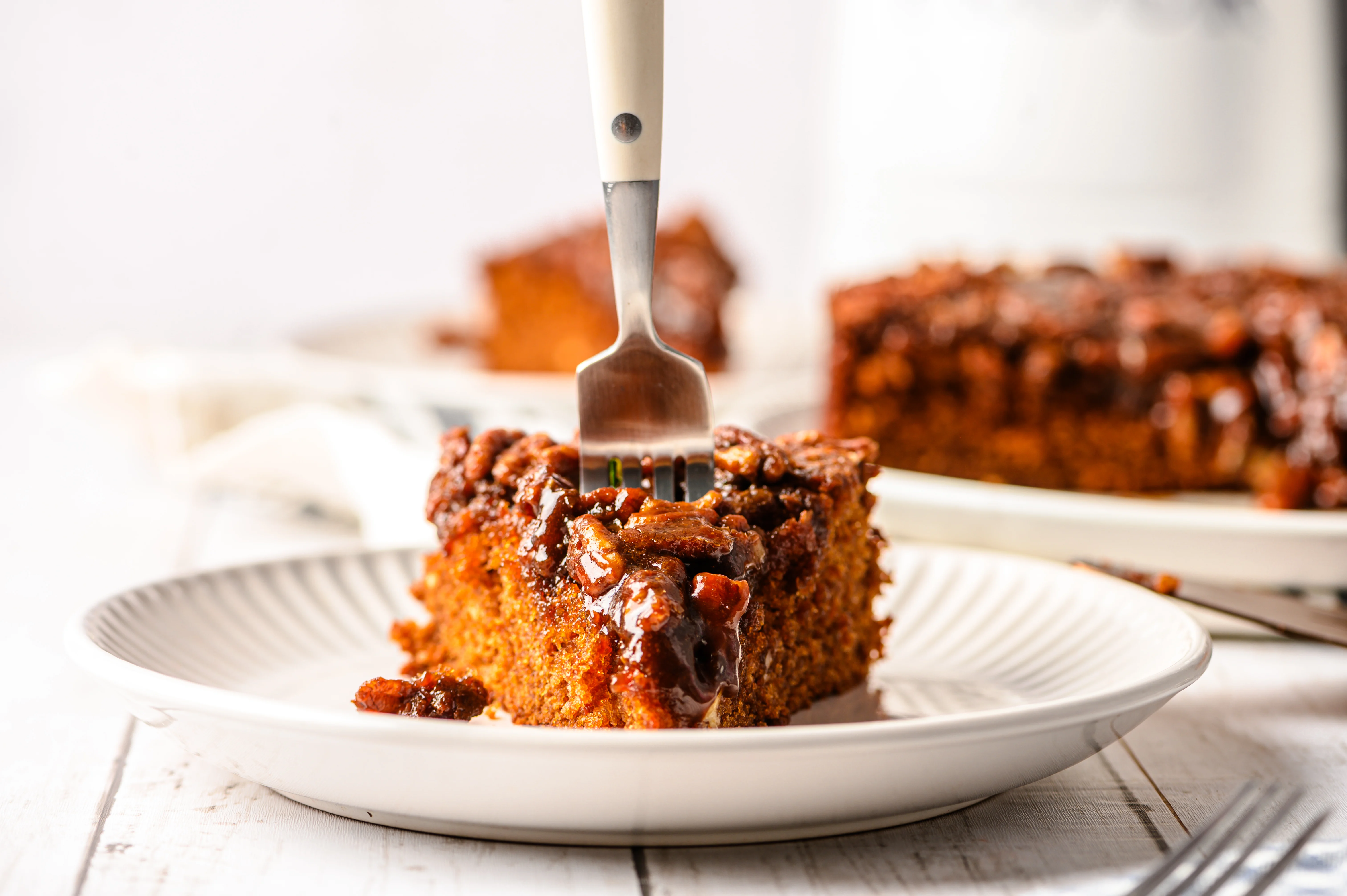 Farmhouse Buttermilk Cake | Mama's Cooking