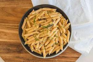 Creamy Meyer Pasta (4)