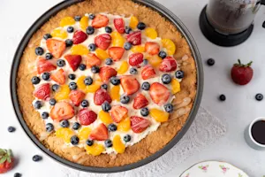 Guilt-Free Dessert Pizza-001