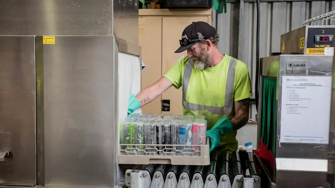 Top 10 Lowest-Paying Job in the USA-3