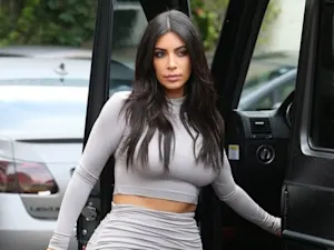 Kim Kardashian Beverly Hils 2015