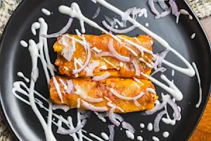 cheesy chili enchilada bake (11)