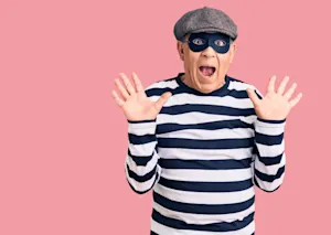 8 Ridiculously Funny Crimes That Actually Happened!-1