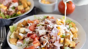 Club Sandwich Salad