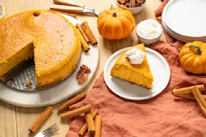 Copycat Pumpkin Cheesecake-5