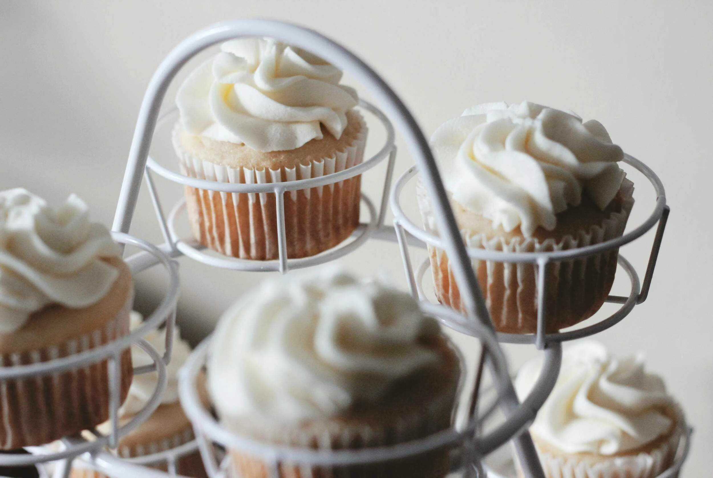 Moist Quick Vanilla Cupcakes | Cooking Professionally