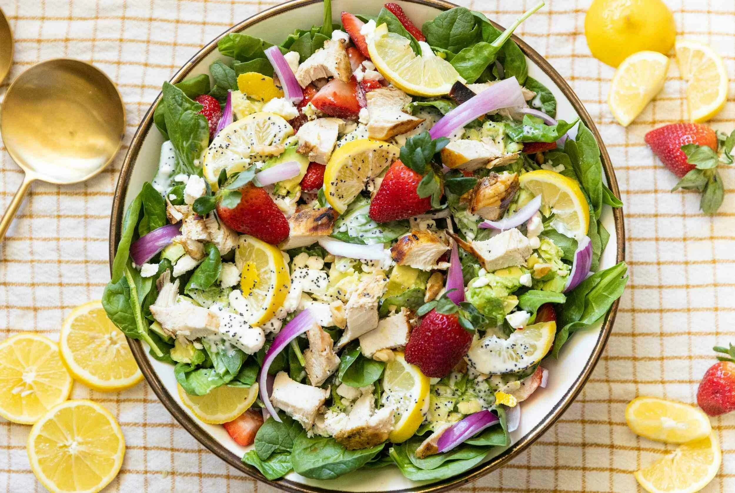 Strawberry & Chicken Salad | Command Cooking
