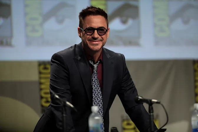25 celebrities who have gone to prison-22