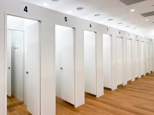 What Nasty Surprises Are Lurking in Dressing Rooms?-1