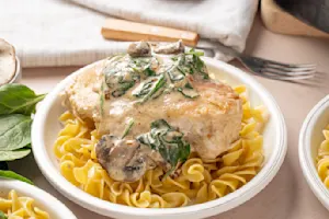 Easy Creamy Spinach Chicken