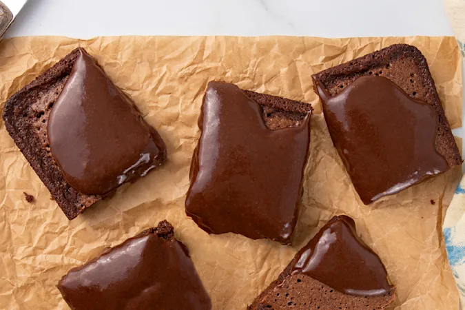 Aunt Betty's Best Potluck Brownies
