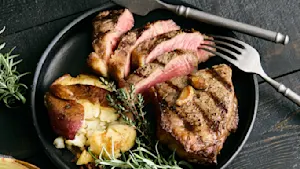 Famous Garlic Steak
