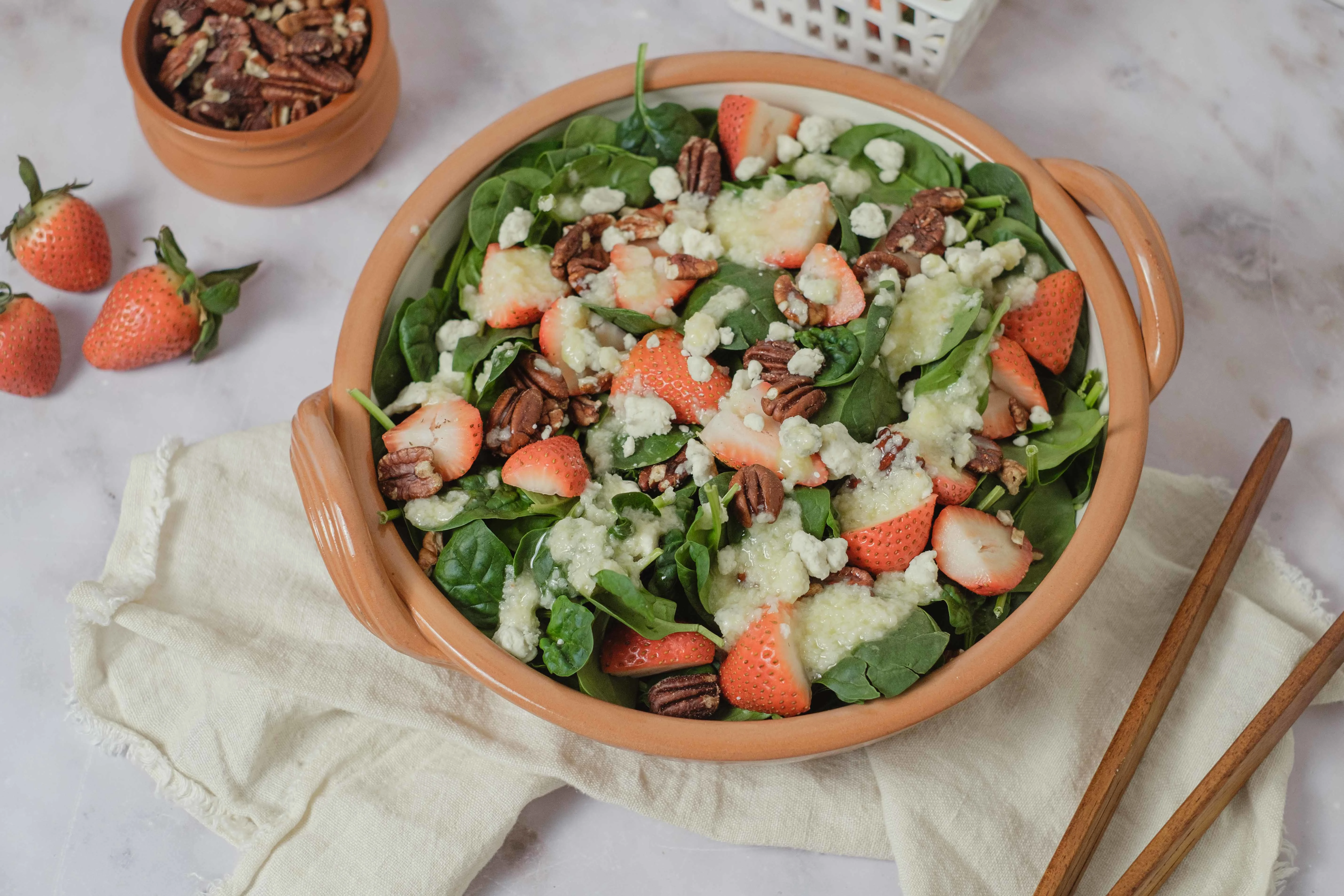 Summer Strawberry Spinach Salad | Mama's Cooking