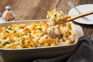 Creamiest Alfredo Bake