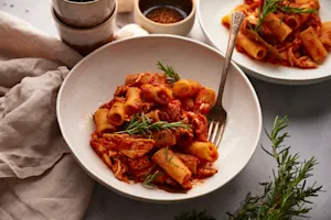 Spicy Braised Chicken Pasta 05