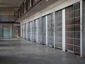 Wife of 'Ghost Adventures' Star Posted Cozy Photo a Week Before Her Arrest in Alleged Murder Plot-main