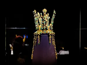 Crown Of Silla (57743962)