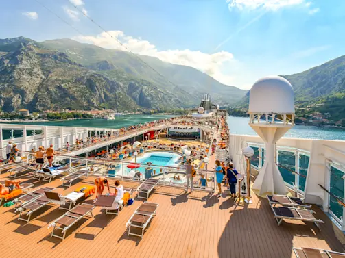 Which Cruise Line Has the Most Reported Crimes?-1
