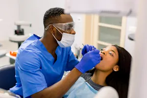 What is a dentist's favorite movie? .jpeg