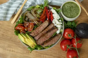 Manni's Steak Fajita Salad